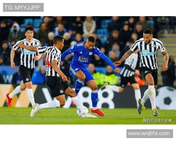 董姓足球明星的崛起与成就解析以及他们对中国足球的影响