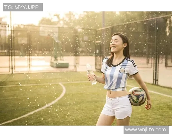 足球明星妻子孕期写真展现温馨时刻与幸福生活的完美结合